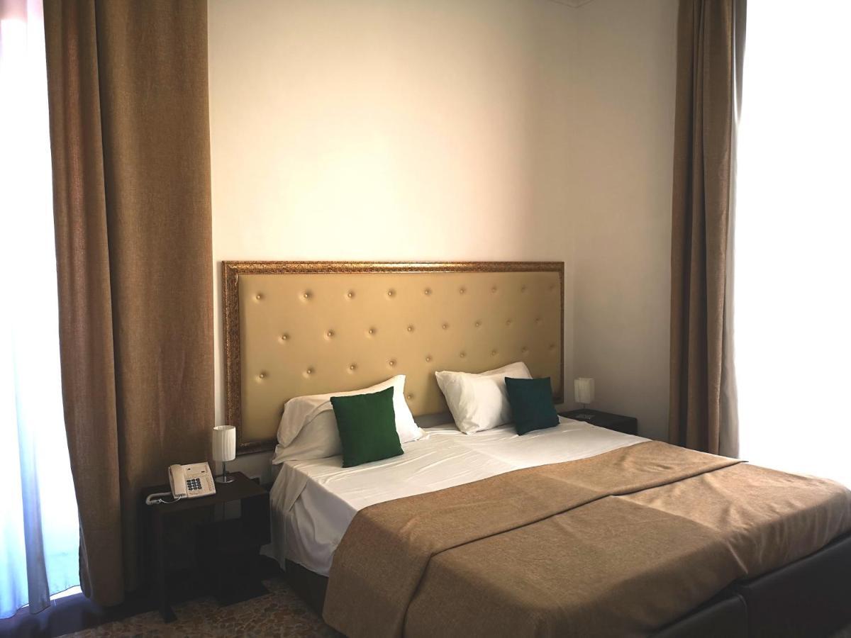 Hotel Valentino Catania Exterior photo