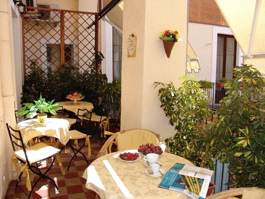 Hotel Valentino Catania Exterior photo